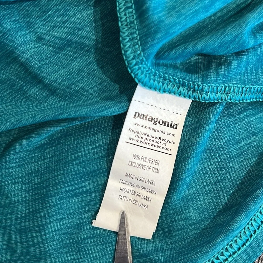 Patagonia Capilene Cool Daily Long Sleeve Baselayer Graphic Tee - Picture 6 of 6